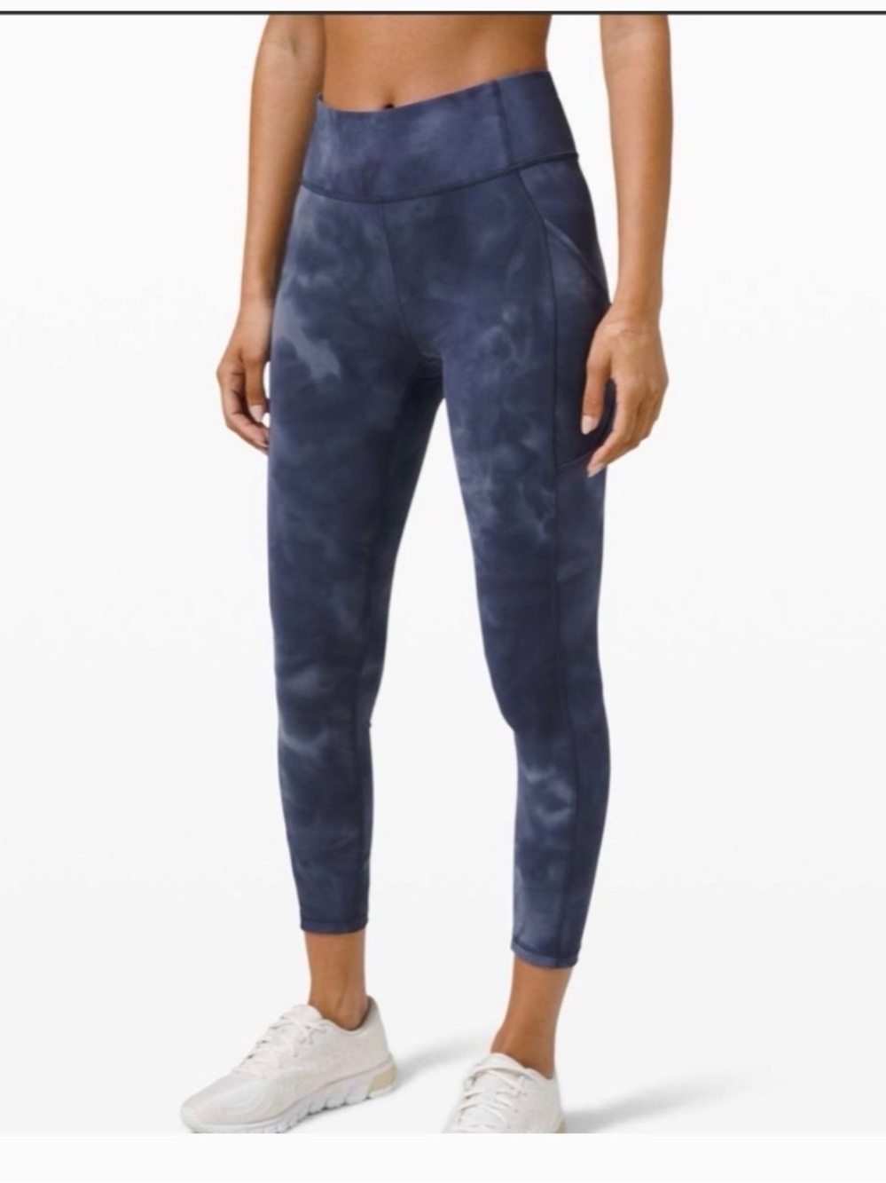 LIKE NEW Lululemon Invigorate Diamond Dye 25in SZ 4